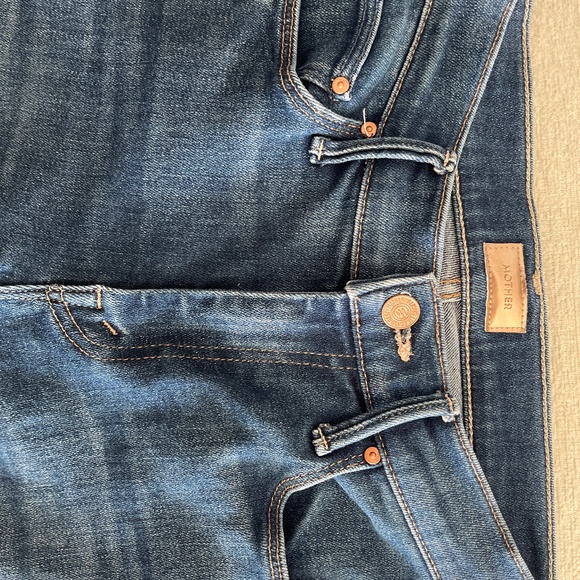 Mother Denim The Weekender Fray Home Movies - Picture 4 of 9